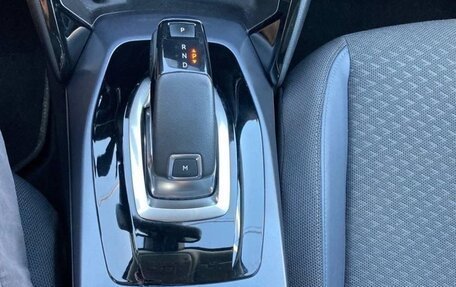 Peugeot 2008 II, 2022 год, 1 300 000 рублей, 17 фотография