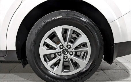 KIA Carnival, 2021 год, 3 700 000 рублей, 18 фотография