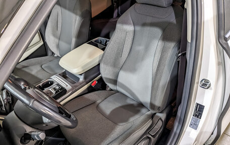 KIA Carnival, 2021 год, 3 700 000 рублей, 20 фотография