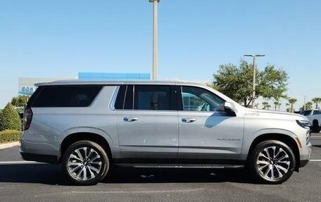 Chevrolet Suburban, 2025 год, 13 250 000 рублей, 7 фотография