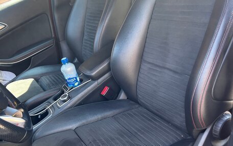 Mercedes-Benz GLA, 2016 год, 2 300 000 рублей, 5 фотография