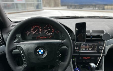 BMW 5 серия, 2002 год, 745 000 рублей, 19 фотография