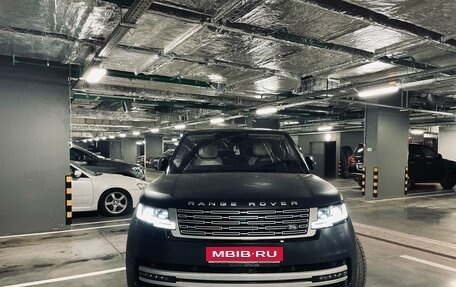 Land Rover Range Rover IV рестайлинг, 2022 год, 20 000 000 рублей, 1 фотография