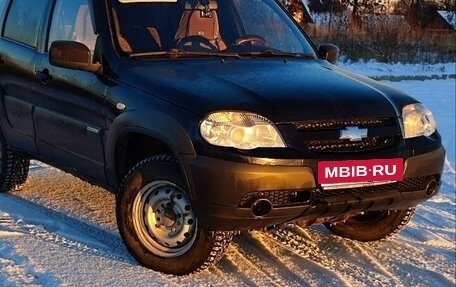 Chevrolet Niva I рестайлинг, 2015 год, 650 000 рублей, 1 фотография