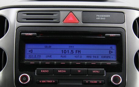 Volkswagen Tiguan I, 2009 год, 998 600 рублей, 21 фотография