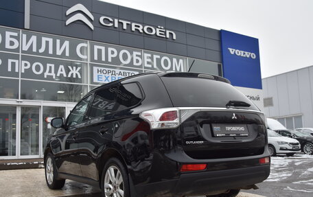 Mitsubishi Outlander III рестайлинг 3, 2014 год, 1 440 000 рублей, 5 фотография