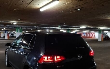 Volkswagen Golf VII, 2014 год, 990 000 рублей, 2 фотография