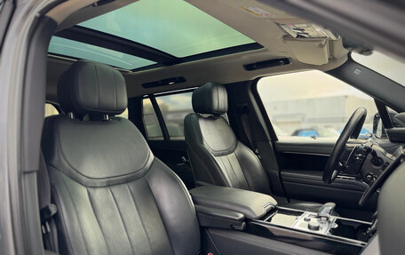 Land Rover Range Rover IV рестайлинг, 2022 год, 16 400 000 рублей, 9 фотография