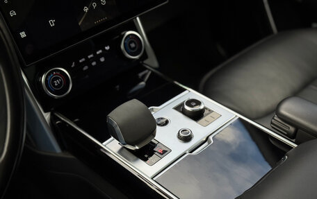 Land Rover Range Rover IV рестайлинг, 2022 год, 16 400 000 рублей, 14 фотография