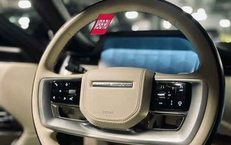 Land Rover Range Rover IV рестайлинг, 2022 год, 20 000 000 рублей, 9 фотография