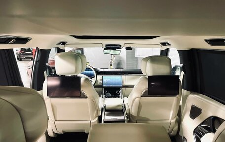 Land Rover Range Rover IV рестайлинг, 2022 год, 20 000 000 рублей, 24 фотография