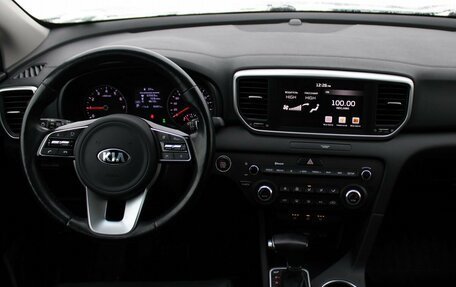 KIA Sportage IV рестайлинг, 2020 год, 2 579 000 рублей, 11 фотография