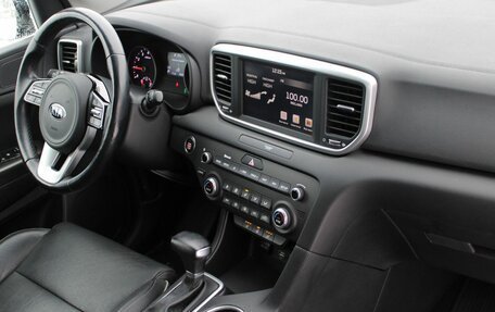 KIA Sportage IV рестайлинг, 2020 год, 2 579 000 рублей, 26 фотография