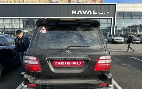 Toyota Land Cruiser 100 рестайлинг 2, 2003 год, 1 860 000 рублей, 2 фотография