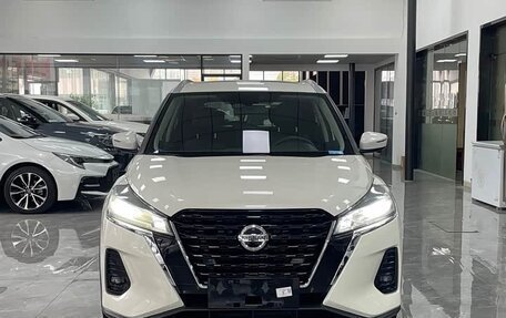 Nissan Kicks I, 2022 год, 1 090 000 рублей, 2 фотография