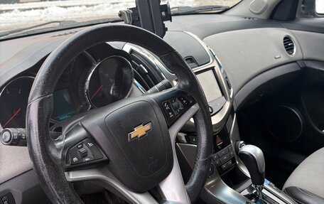 Chevrolet Cruze II, 2013 год, 800 000 рублей, 3 фотография