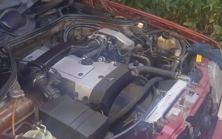 Mercedes-Benz E-Класс, 1993 год, 350 000 рублей, 3 фотография