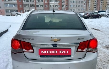 Chevrolet Cruze II, 2013 год, 800 000 рублей, 7 фотография