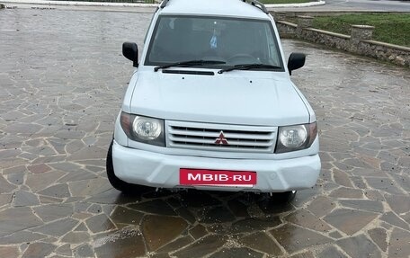 Mitsubishi Pajero iO, 1998 год, 420 000 рублей, 2 фотография