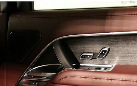 Land Rover Range Rover IV рестайлинг, 2025 год, 27 529 900 рублей, 24 фотография