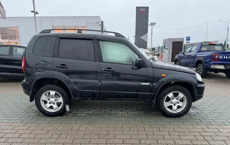 Chevrolet Niva I рестайлинг, 2011 год, 415 000 рублей, 8 фотография
