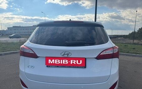 Hyundai i30 II рестайлинг, 2013 год, 900 000 рублей, 3 фотография