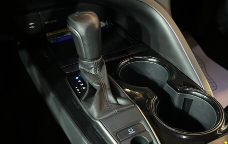 Toyota Camry, 2018 год, 2 470 000 рублей, 14 фотография