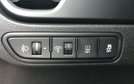 KIA Rio IV, 2021 год, 1 719 000 рублей, 16 фотография