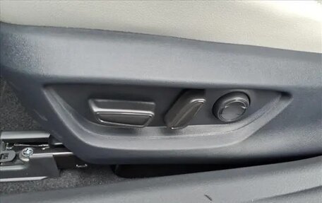 Toyota Camry, 2025 год, 6 140 000 рублей, 10 фотография