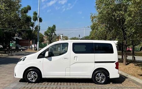 Nissan NV200, 2018 год, 1 510 000 рублей, 7 фотография