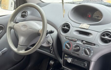 Toyota Echo, 2001 год, 169 000 рублей, 11 фотография