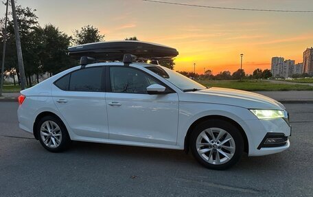 Skoda Octavia IV, 2021 год, 2 400 000 рублей, 2 фотография