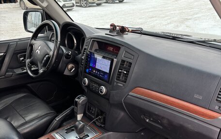 Mitsubishi Pajero IV, 2008 год, 1 750 000 рублей, 24 фотография
