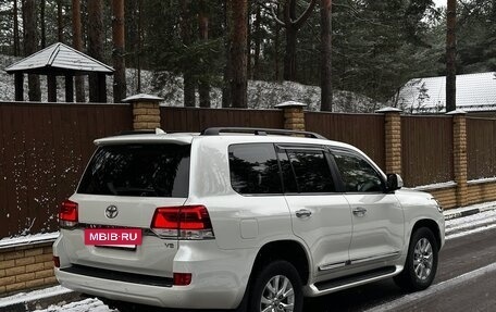 Toyota Land Cruiser 200, 2020 год, 8 290 000 рублей, 6 фотография