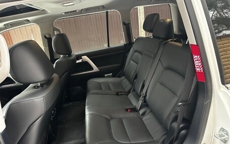 Toyota Land Cruiser 200, 2020 год, 8 290 000 рублей, 17 фотография