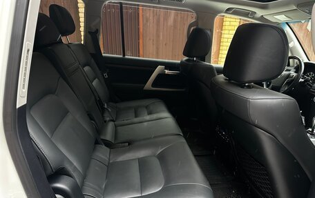 Toyota Land Cruiser 200, 2020 год, 8 290 000 рублей, 18 фотография