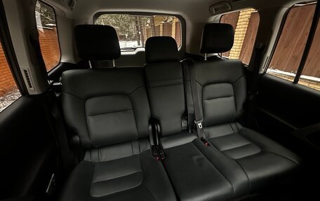 Toyota Land Cruiser 200, 2020 год, 8 290 000 рублей, 26 фотография