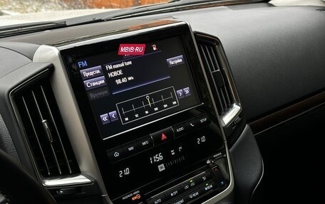 Toyota Land Cruiser 200, 2020 год, 8 290 000 рублей, 23 фотография