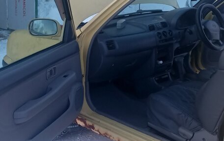 Nissan March II, 1998 год, 180 000 рублей, 7 фотография