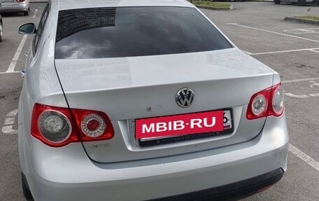 Volkswagen Jetta VI, 2009 год, 770 000 рублей, 2 фотография