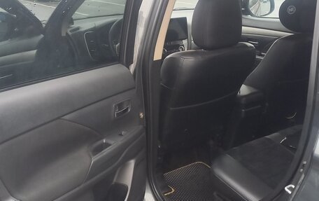 Mitsubishi Outlander III рестайлинг 3, 2013 год, 1 160 000 рублей, 7 фотография