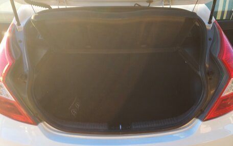 Hyundai Solaris II рестайлинг, 2014 год, 800 000 рублей, 11 фотография