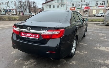 Toyota Camry, 2013 год, 1 670 000 рублей, 5 фотография