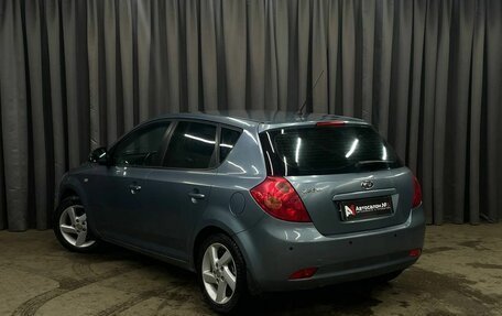 KIA cee'd I рестайлинг, 2008 год, 724 888 рублей, 3 фотография