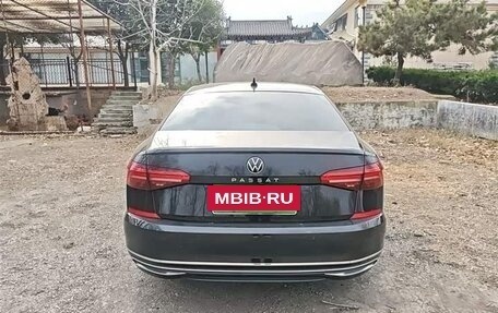 Volkswagen Passat B8 рестайлинг, 2021 год, 1 950 000 рублей, 6 фотография