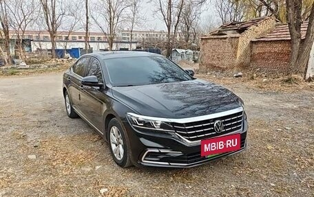 Volkswagen Passat B8 рестайлинг, 2021 год, 1 950 000 рублей, 3 фотография