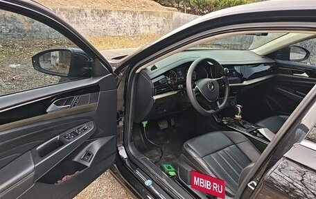 Volkswagen Passat B8 рестайлинг, 2021 год, 1 950 000 рублей, 11 фотография