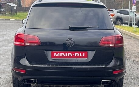 Volkswagen Touareg III, 2013 год, 1 680 000 рублей, 4 фотография