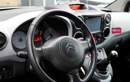 Citroen Berlingo II рестайлинг, 2012 год, 539 900 рублей, 23 фотография