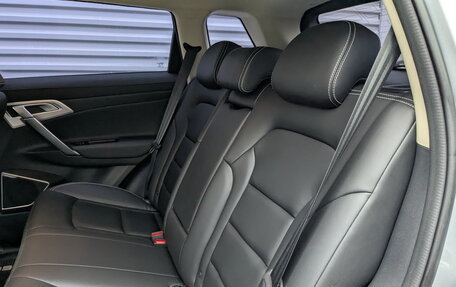 Geely Atlas I, 2021 год, 2 100 000 рублей, 12 фотография